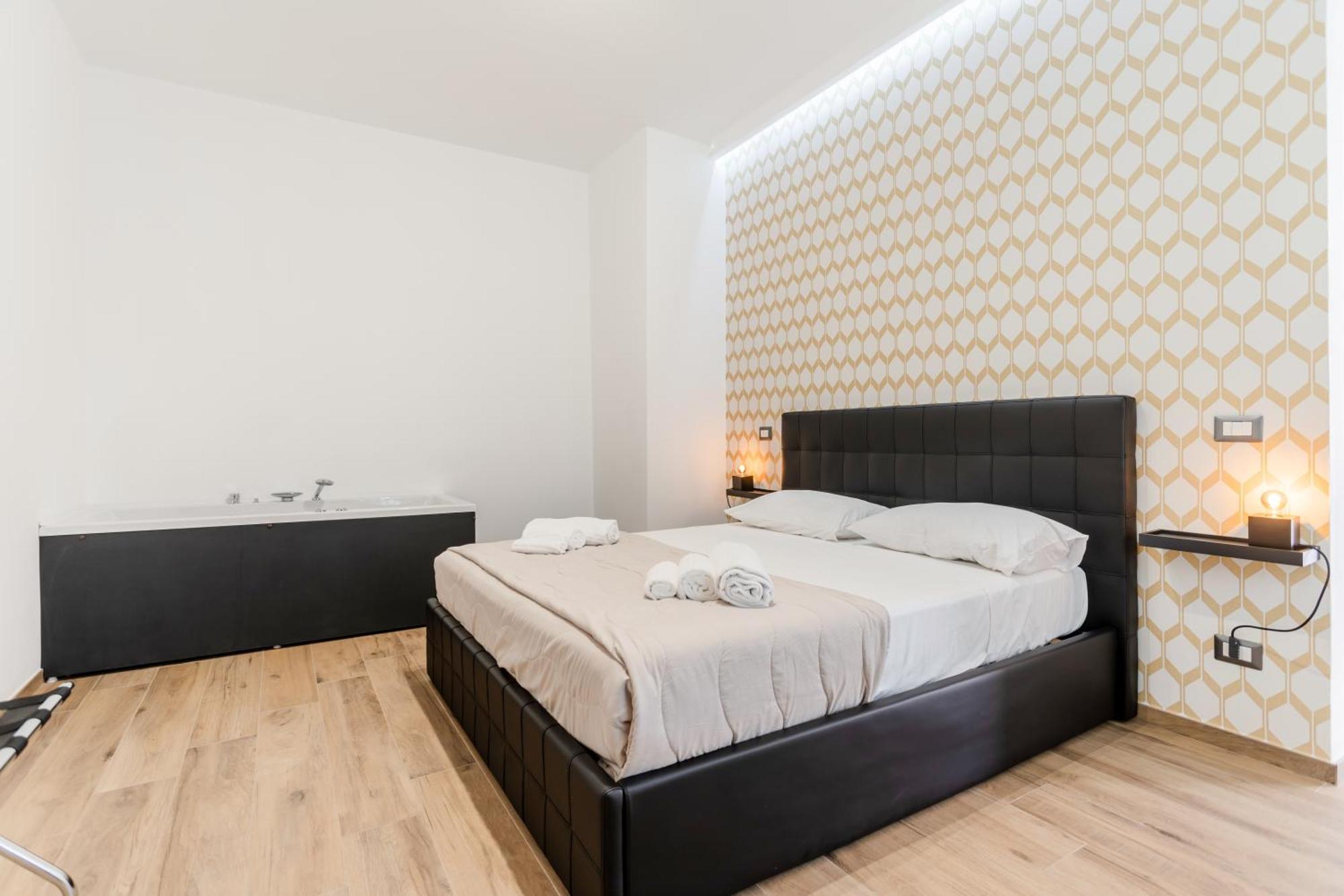 Pietramare Luxury Suites Bari Luaran gambar