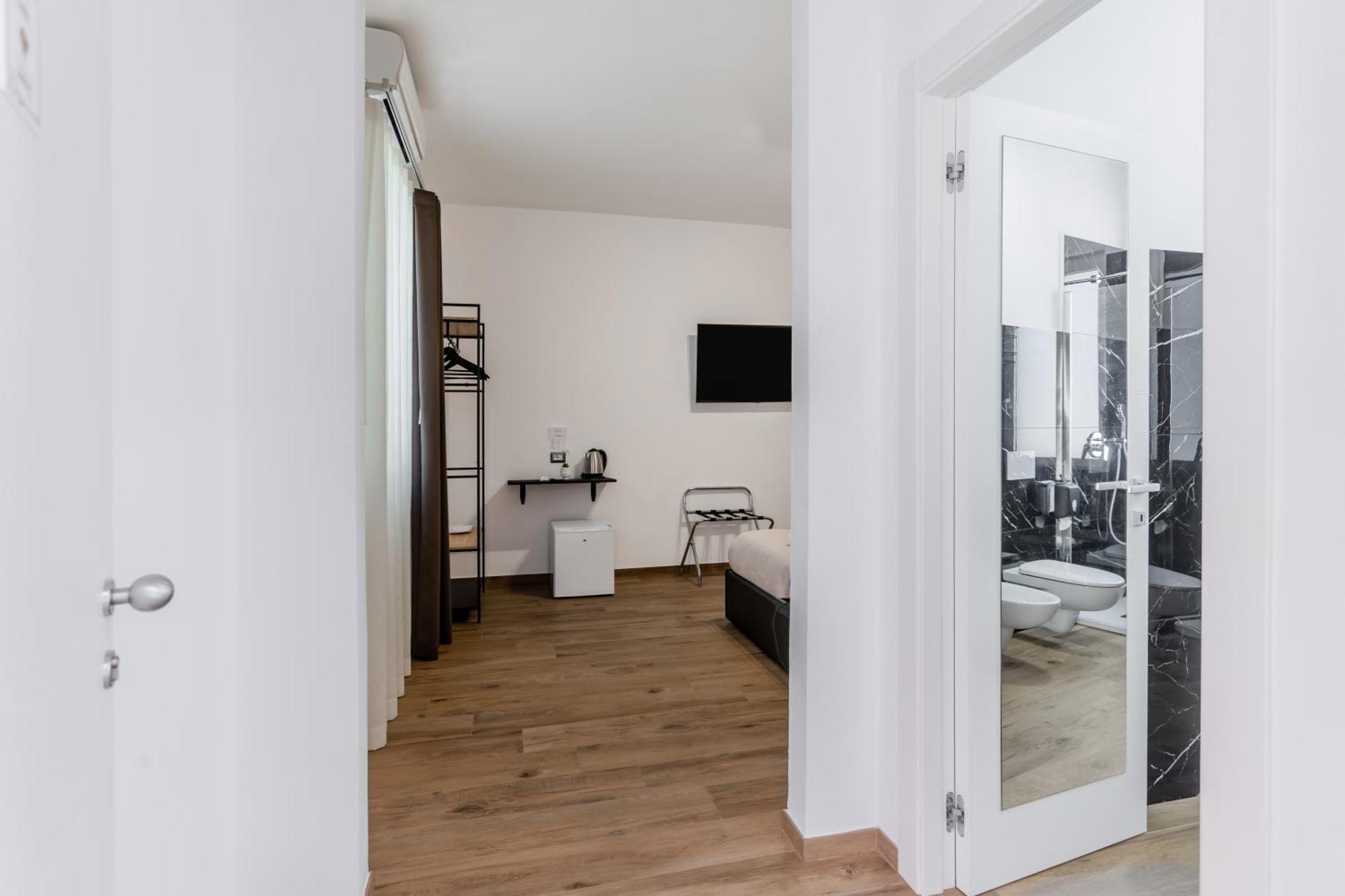 Pietramare Luxury Suites Bari Luaran gambar