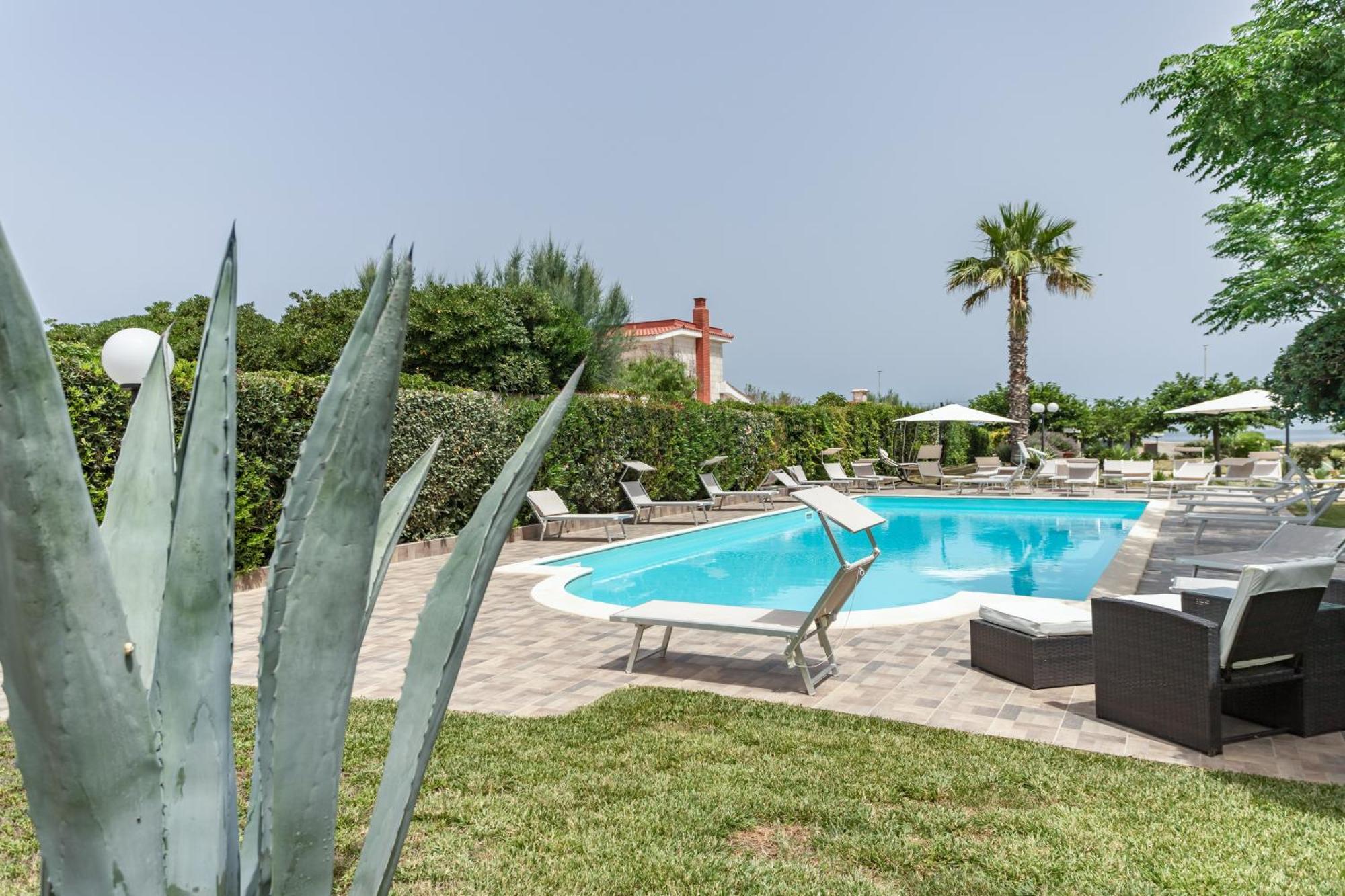 Pietramare Luxury Suites Bari Luaran gambar