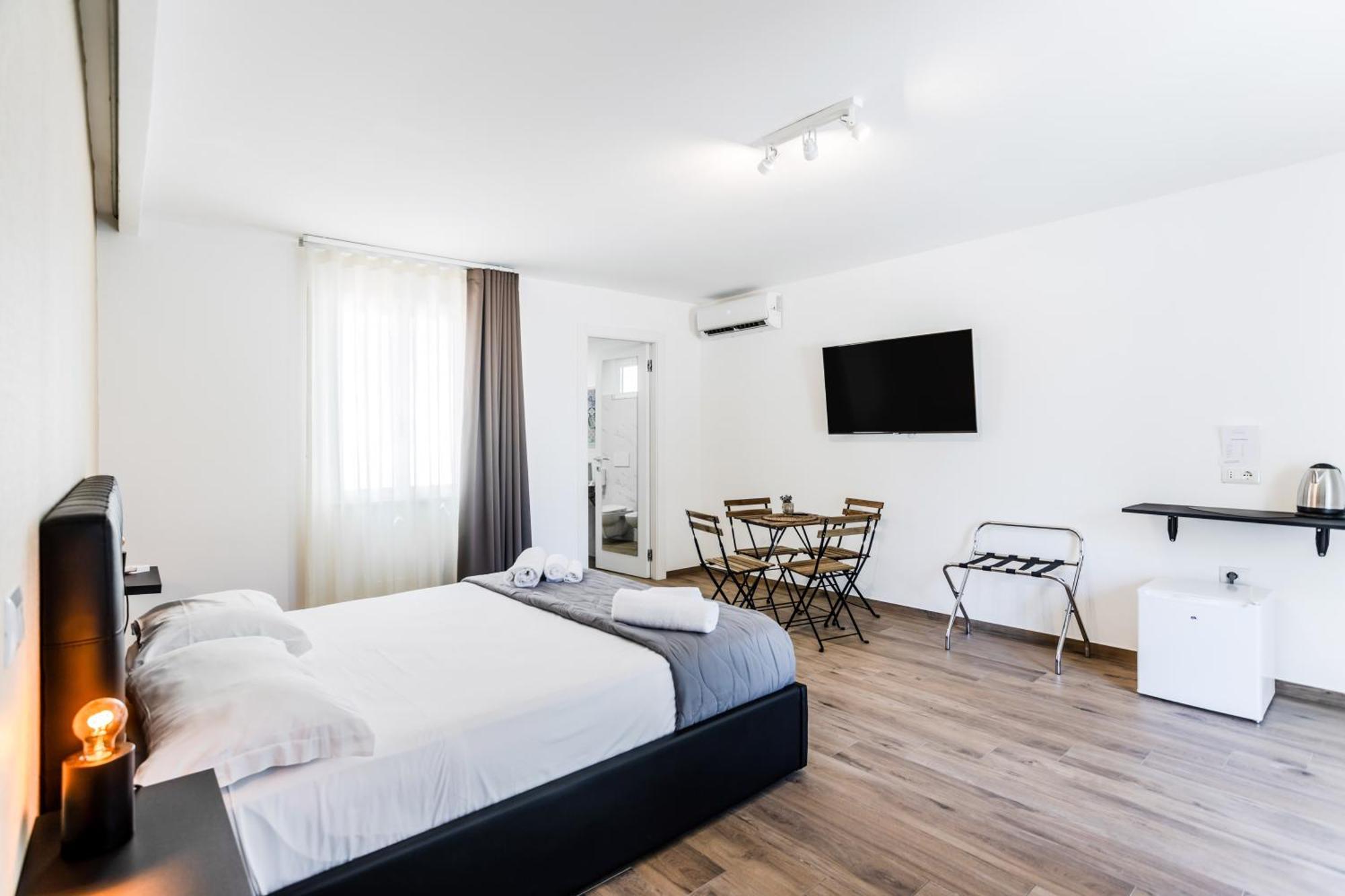 Pietramare Luxury Suites Bari Luaran gambar